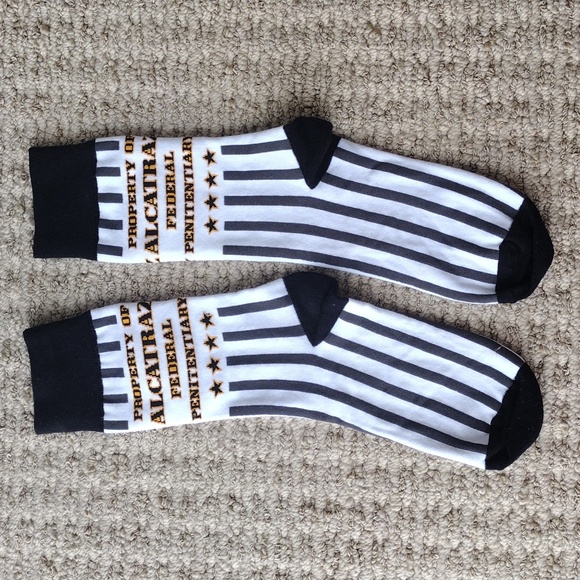 Property of Alcatraz Federal Penitentiary socks - Picture 7 of 7